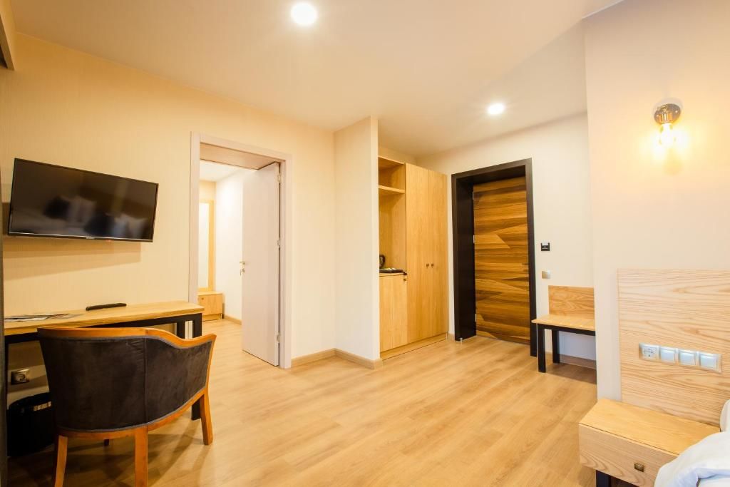 Отель Bakuriani Inn Бакуриани